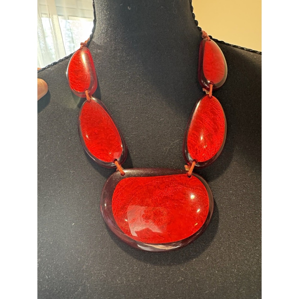 Vintage Red Chunky Statement Necklace Adjustable Oval Pendant Lobster Clasp